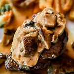 Logis & Restaurant Aux Tauzins 酒店 蒙福尔－昂沙洛斯