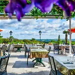 Szálloda Logis & Restaurant Aux Tauzins Montfort-en-Chalosse