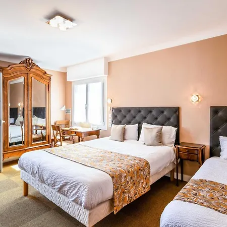 Logis & Restaurant Aux Tauzins 3*