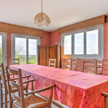 Logis & Restaurant Aux Tauzins 3* Montfort-en-Chalosse