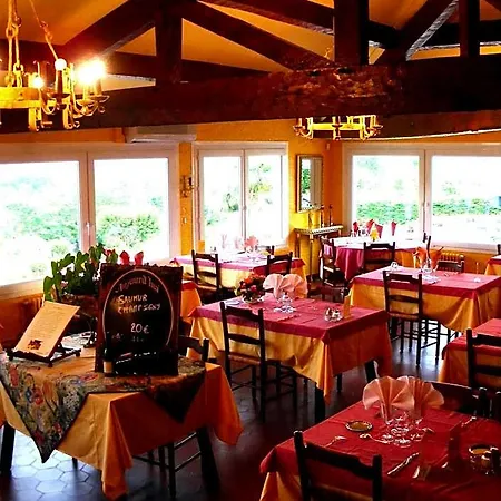 Hotel Aux Tauzins Montfort-en-Chalosse