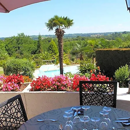 Aux Tauzins Hotel Montfort-en-Chalosse